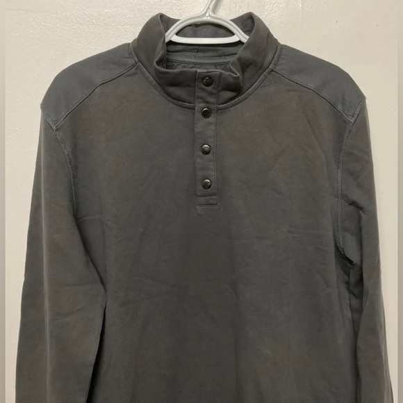 Flag & Anthem Mens Sweater Shirt Pullover Medium Dark Grey Snap Mid-Weight NWT - Picture 5 of 11